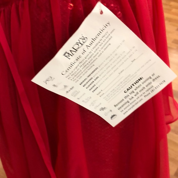 Red prom dress with red sequins - Picture 6 of 7